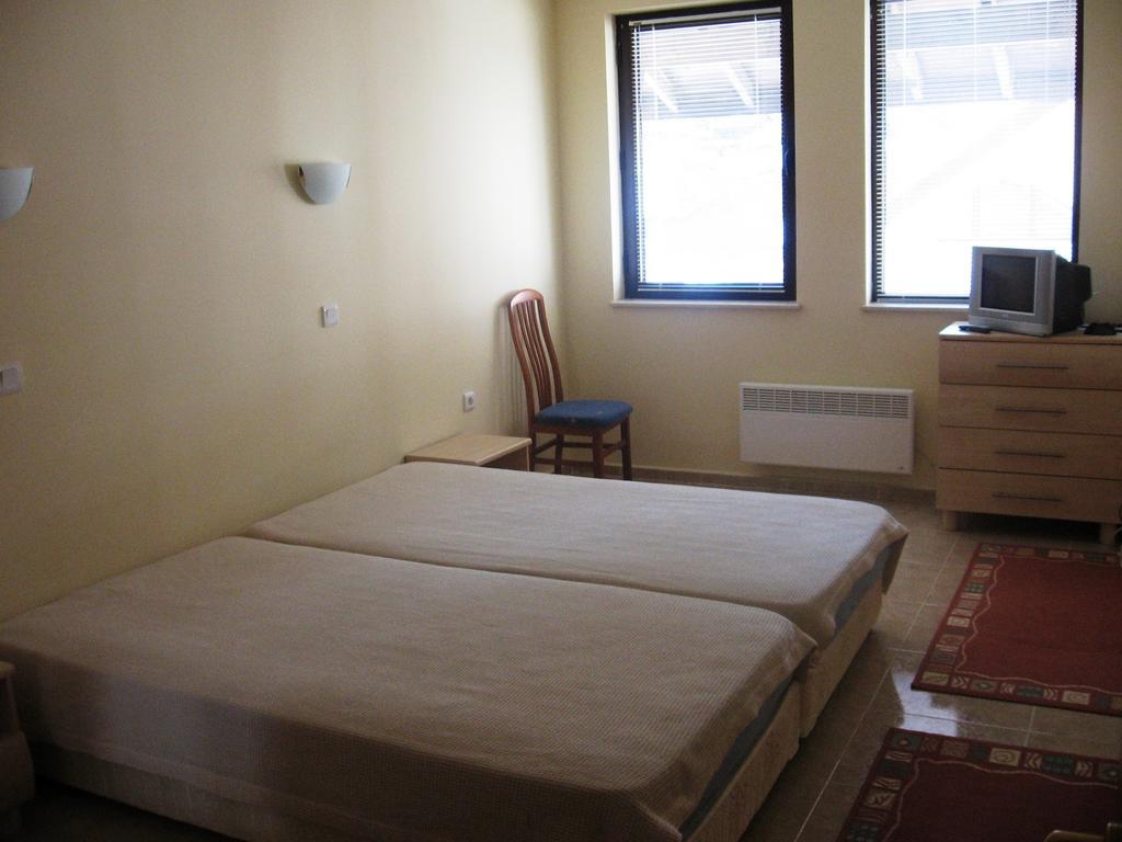 Apartment In Complex Monastery 1 Pamporowo Zimmer foto